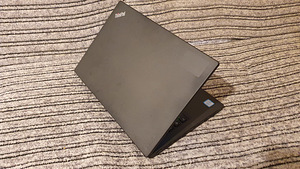 Lenovo X260 (2 foto / 3)