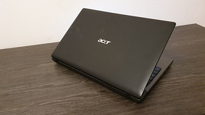 Acer aspire 5750 (3 foto / 4)