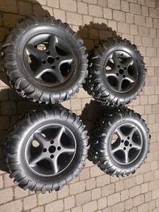ATV Rehvid velgedega (1 foto / 4)