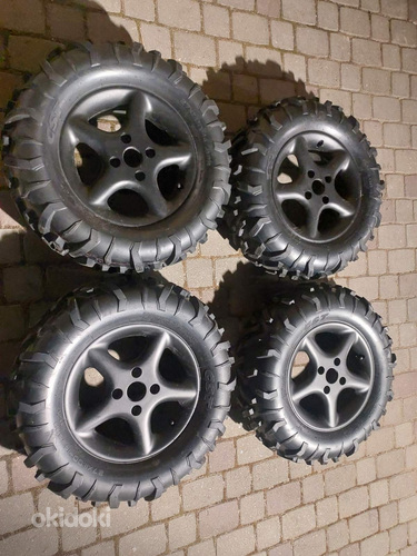 ATV Rehvid velgedega