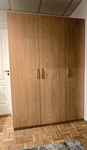 Riidekapp 200x140x60 (1 foto / 4)