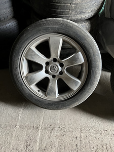Toyota Land Cruiser 150 (4 foto / 5)