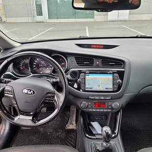 Kia ceed 1.6 99kw 2014a (11 foto / 11)