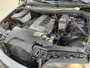 BMW X5 3.0TDI.То. 04.23 (8 фото из 8)