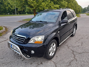 Kia Sorento 2008. 2.5TDI ÜV 03.23 (3 foto / 10)