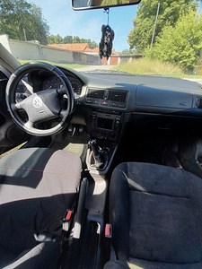 VW GOLF 1999. 1.9TDI. 66KW. UV 03.23 (6 foto / 9)