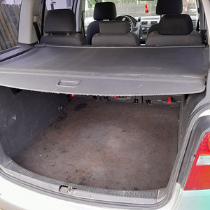 VW TOURAN 1,9 TDI. UV.12.24 (5 foto / 6)
