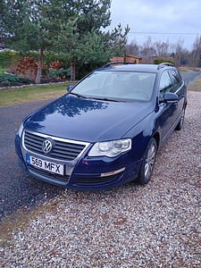 VW Passat 2006.2.0TDI .4WD.MANUAL. UV.11.25 (1 foto / 5)