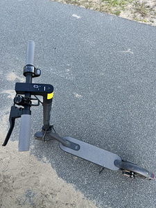 Xiaomi Mi Electric Scooter 1S (2 foto / 2)