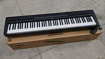 Digitaalne klaver YAMAHA P-45B + statiiv STAGG KXS-15