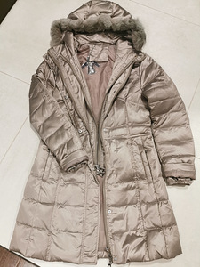 Зимние пуховики S M (2 фото из 2)
