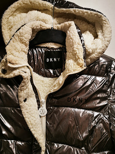 Куртка DKNY 152 (4 фото из 4)