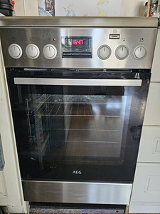 BRONEERITUD. AEG induktsioonpliit CIB56481BM (1 foto / 5)