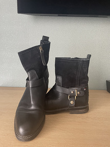 Tommy hilfiger saapad (1 foto / 2)