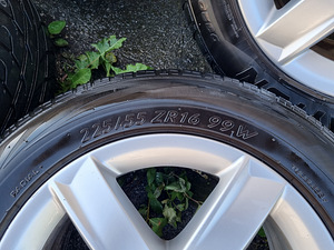 Audi 5x112 r16 original (4 foto / 5)