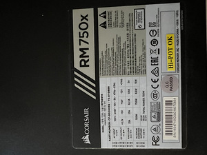 RM750x полностью модульный (2 фото из 3)