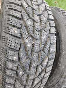BMW E39 205/55 R16 (2 фото из 3)