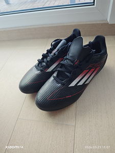 Laste jalgpallijalatsid Adidas F50 (1 foto / 3)
