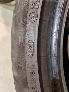 235/45/R18 rehvid 2tk Continenal PremiumContact 6 DOT4221 (4 foto / 5)