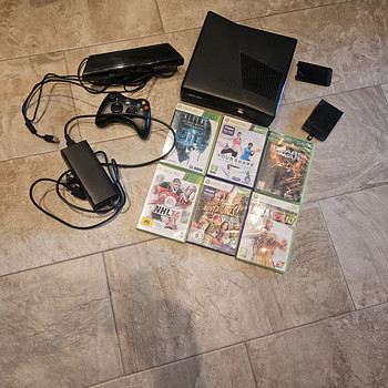 Xbox 360 Slim 250GB Kinect + 6 игры xbox360 kinect