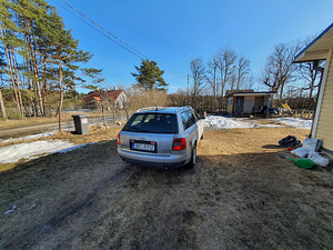 Audi A6 2,5tdi 132kw Quattro (5 foto / 7)