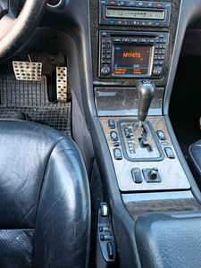 Запасные части W210 E300 (9 фото из 10)