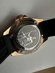Часы Edox Neptunian Automatic (8 фото из 10)