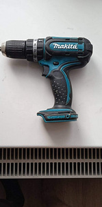 Makita (1 foto / 1)