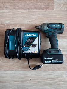 Makita (1 foto / 1)
