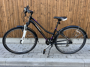 Trek Neko WSD 28" hübriidjalgratas (1 foto / 9)