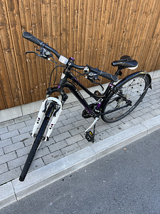 Trek Neko WSD 28" hübriidjalgratas (3 foto / 9)