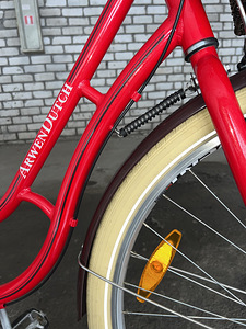Linnarattas KELLYS Arwen Dutch Red 28" (3 foto / 10)
