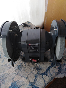 Настольное точило 350w (1 фото из 3)