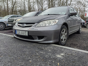 Honda civic VTEC 2005 TÜV 02.2024 (5 foto / 11)