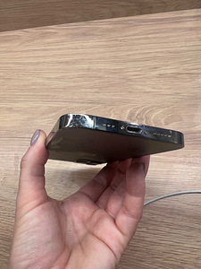 Apple iPhone 12 Pro 128, Graphite (3 фото из 6)