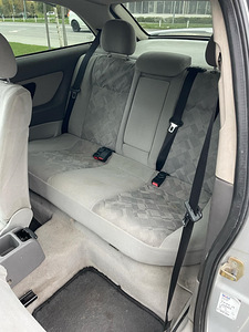 Opel Astra (10 фото из 10)