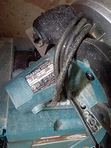 Müüa makita ketassaag hs 7601 (3 foto / 3)