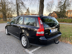 Volvo V50 1.6 D 80kW 2005 (4 foto / 15)