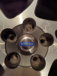 Volvo veljed 18" (3 foto / 10)