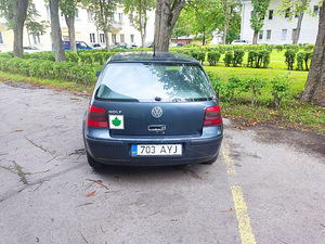 Volkswagen Golf 1.4 55kV (3 foto / 8)