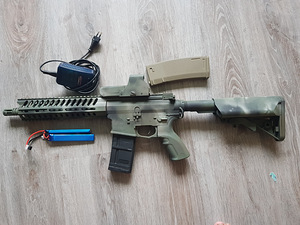Airsoft Lonex m4 (1 foto / 1)