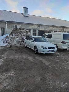 SUBARU Legacy (1 фото из 1)