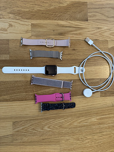 Apple Watch 3 LTE (1 фото из 1)