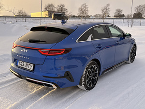 Kia ProCeed GT-LINE 1,5 T-GDI (3 foto / 9)