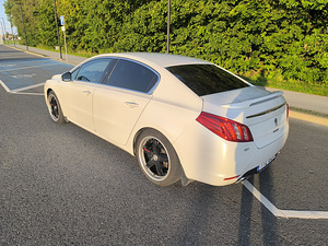 Peugeot 508 gt (13 foto / 15)
