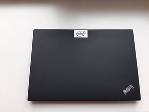 Lenovo T15 (3 foto / 9)