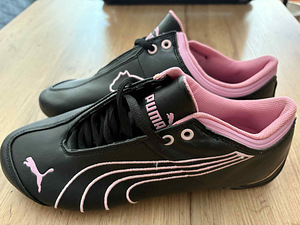Кроссовки Puma, размер 39 (1 фото из 2)