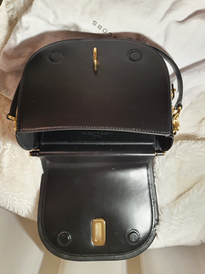 Продано! Фирменная кожаная сумка Marc Jacobs! (2 фото из 5)