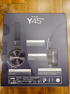 AKG By Harman Y45BT Black Wireless Bluetooth (2 foto / 4)