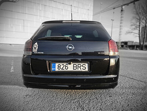Opel Signum (4 фото из 14)